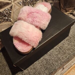 Nicole Miller Pink Faux Fur Women's Slippers